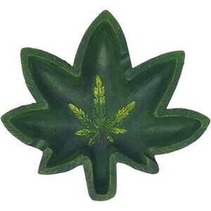 Pot Leaf Shape Cigarette Ashtray for Outdoors and Indoors Use -Modern Home Decor